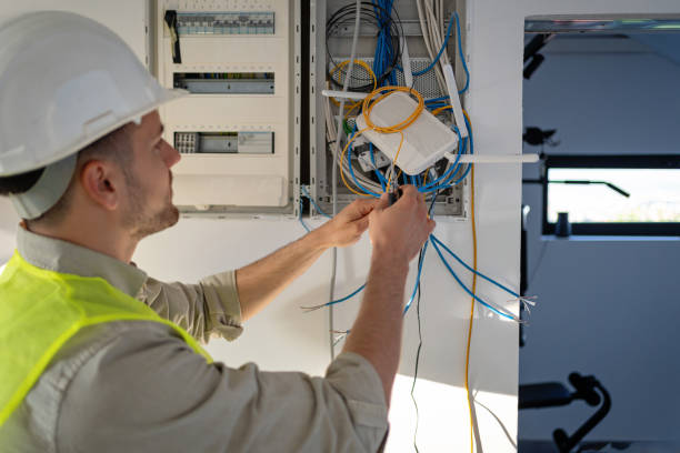 Best Affordable Electrician  in Silver Springs, FL